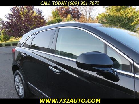 Used 2017 Cadillac XT5 Luxury w/ Driver Awareness Package AWD/4WD image 28