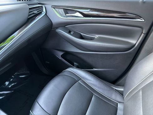 Used 2020 Buick Enclave Avenir w/ Avenir Technology Package image 30