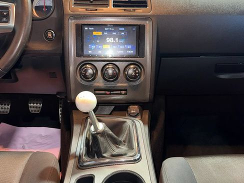 Used 2014 Dodge Challenger R/T RWD image 20