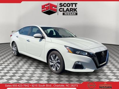 Used 2022 Nissan Altima 2.5 S