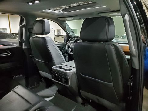Used 2024 GMC Sierra 1500 Denali w/ Technology Package AWD/4WD image 21