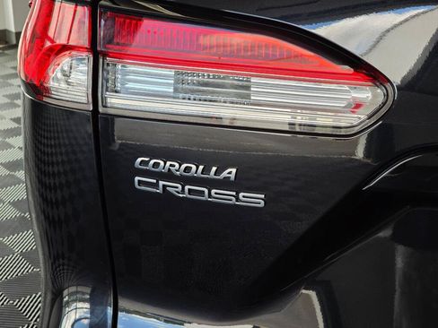 Certified 2025 Toyota Corolla Cross L AWD/4WD image 13