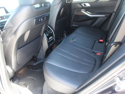 Used 2022 BMW X5 sDrive40i RWD image 15