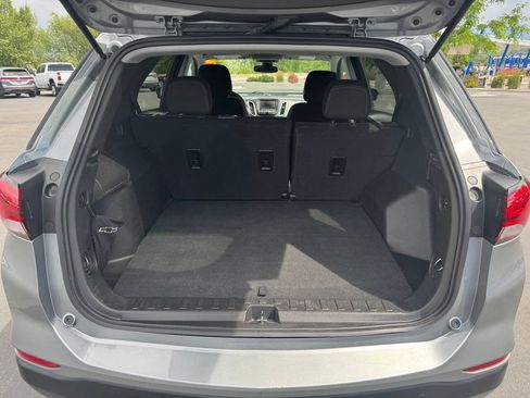 Used 2023 Chevrolet Equinox LT w/ LPO, Cargo Package AWD/4WD image 8