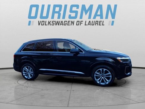 Used 2025 Audi Q7 3.0T Premium Plus image 2