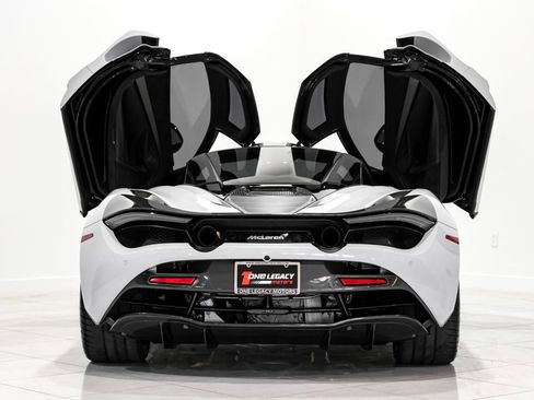 Used 2020 McLaren 720S Performance RWD image 42