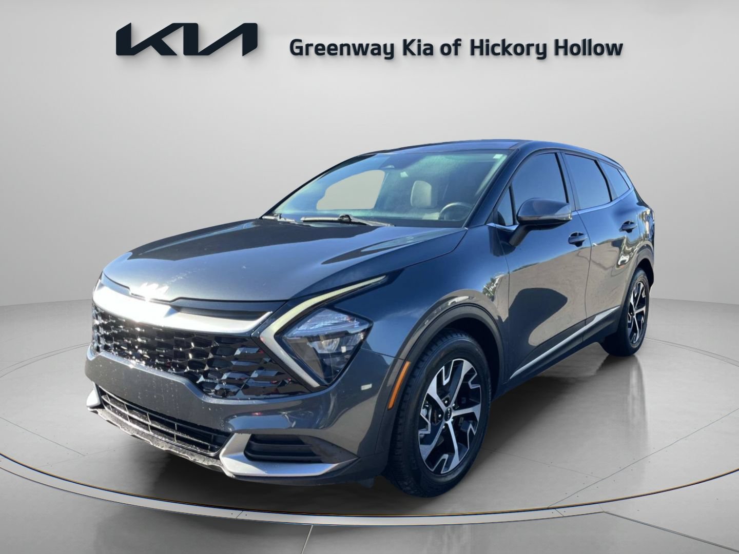 Used 2023 Kia Sportage EX FWD image 3