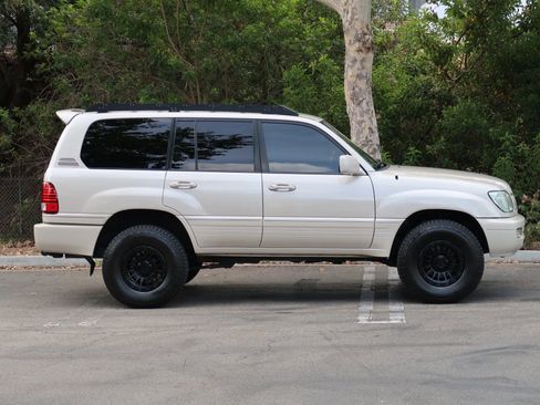 Used 2006 Lexus LX 470 4WD image 8