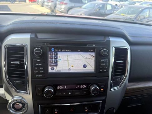 Used 2017 Nissan Titan SL w/ Chrome Package image 17