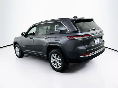 Used 2023 Jeep Grand Cherokee Limited AWD/4WD image 7
