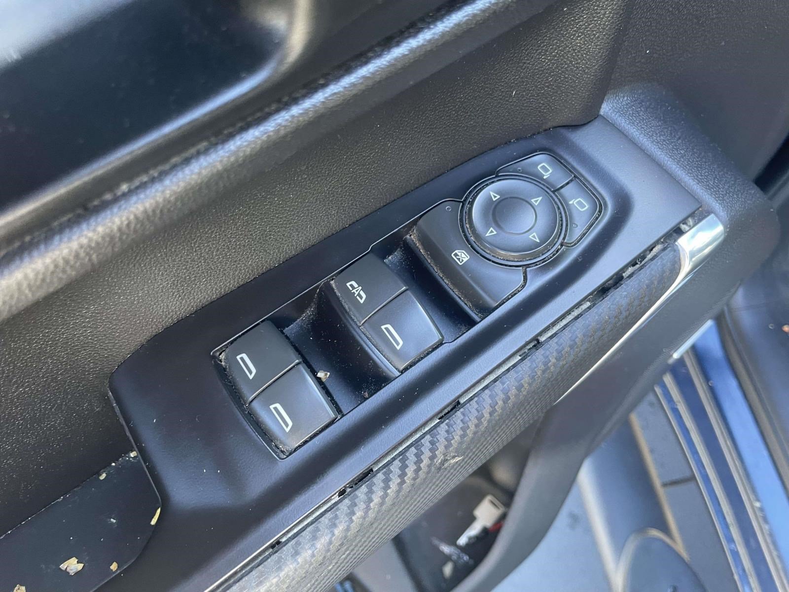 Used 2020 Chevrolet Silverado 1500 RST AWD/4WD image 16