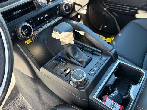 New 2026 Toyota Tacoma Limited AWD/4WD image 17
