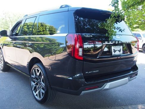 Certified 2025 Ford Expedition Platinum w/ Platinum Ultimate Package AWD/4WD image 5