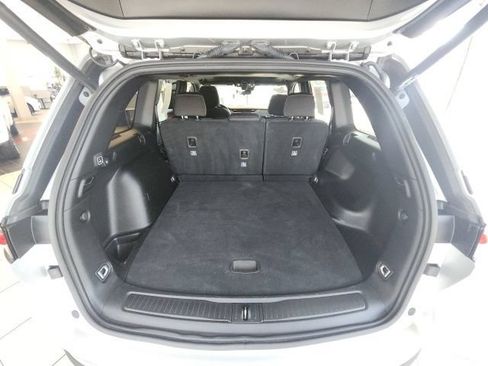 Certified 2025 Jeep Grand Cherokee Laredo X w/ Luxury Tech Group I RWD image 42