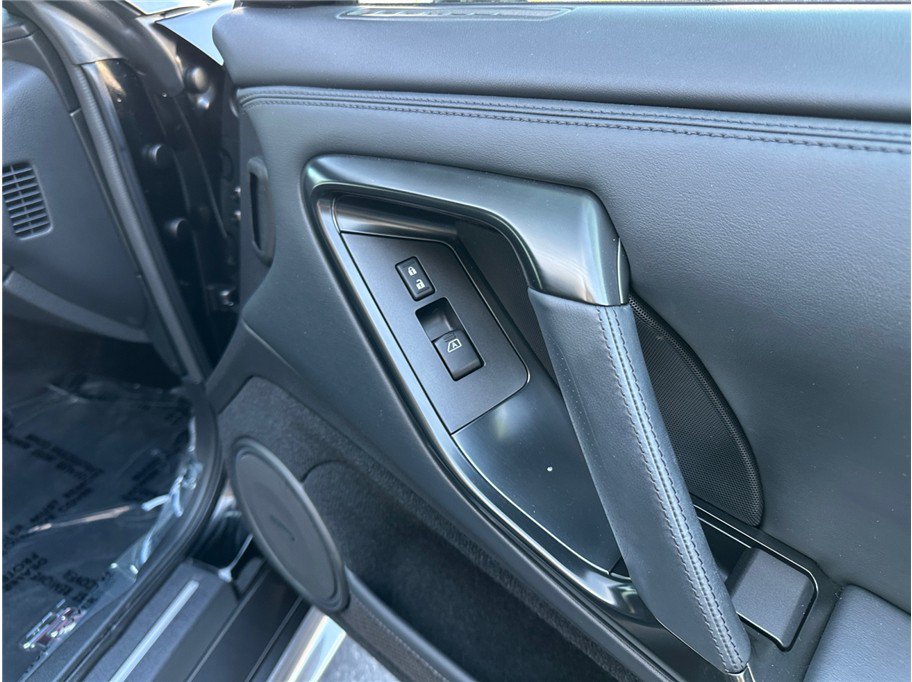 Used 2018 Nissan GT-R Premium AWD/4WD image 26