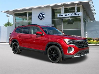 New 2025 Volkswagen Atlas SE