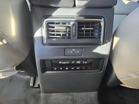 Used 2025 MAZDA CX-90 Plug-In Hybrid w/Premium Sport AWD/4WD image 29