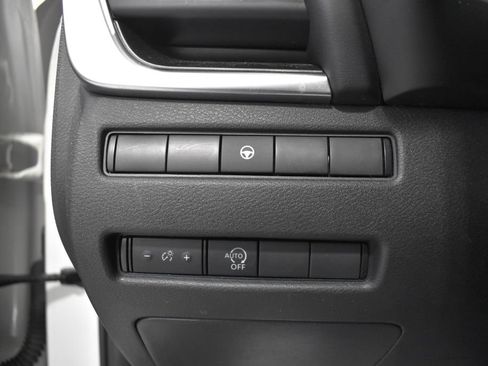 Certified 2023 Nissan Rogue SV AWD/4WD image 18