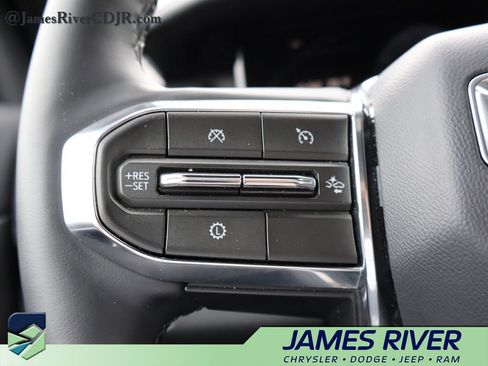 Used 2026 GMC Acadia Elevation w/ Elevation Premium Package image 27