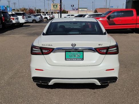 Used 2023 Nissan Maxima SV w/ Floor Mat Group image 4