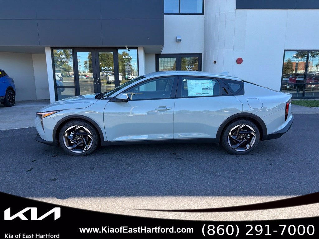 New 2026 Kia K4 GT-Line Turbo FWD image 2