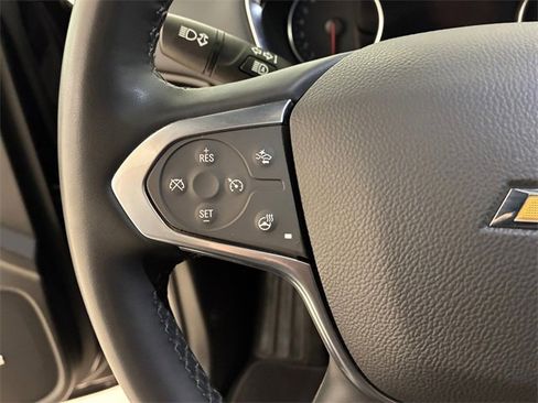 Used 2023 Chevrolet Traverse Premier image 23