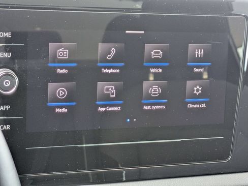 Used 2025 Volkswagen Jetta Sport FWD image 18