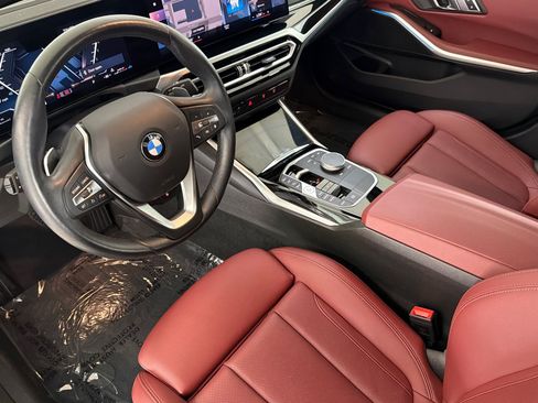 Used 2023 BMW 330i Sedan w/ Premium Package RWD image 4