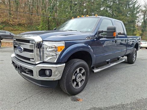 Used 2016 Ford F350 Lariat image 4