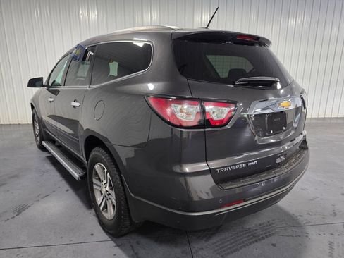 Used 2017 Chevrolet Traverse LT AWD/4WD image 3