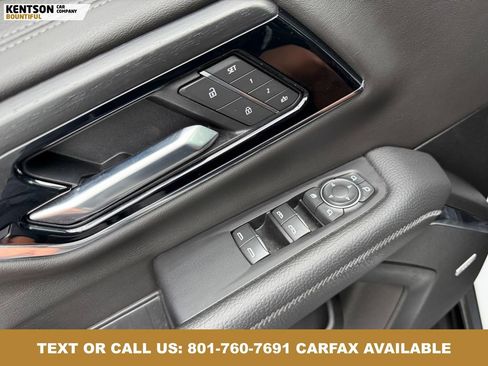 Used 2025 GMC Yukon XL Denali AWD/4WD image 20