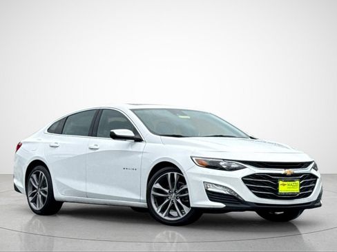 Used 2023 Chevrolet Malibu LT FWD image 2