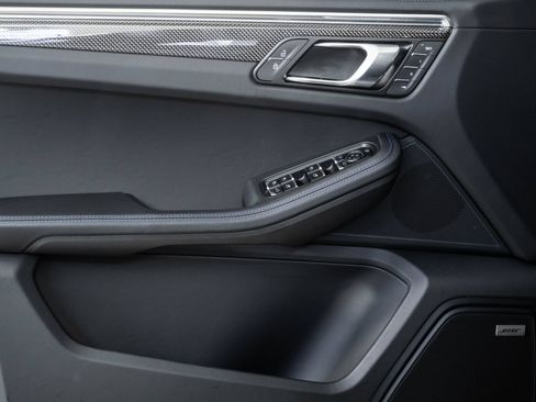 New 2026 Porsche Macan GTS AWD/4WD image 6