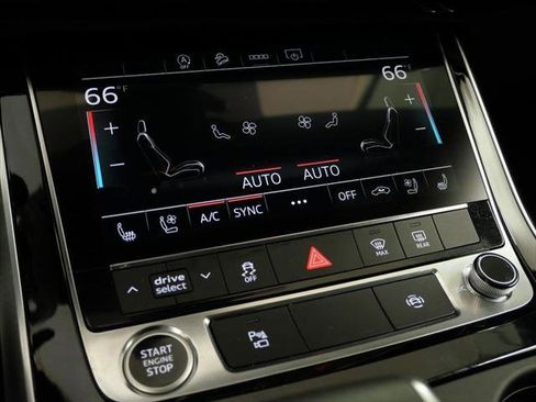 Certified 2025 Audi Q7 2.0T Premium Plus AWD/4WD image 21