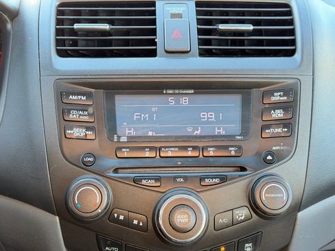 Used 2004 Honda Accord EX image 46