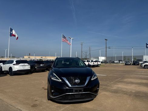 Used 2021 Nissan Murano SV FWD image 4
