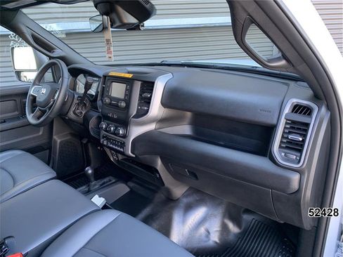 Used 2024 RAM 5500 Tradesman w/ Safety Group image 25