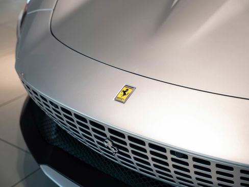 Used 2024 Ferrari Roma Spider image 45