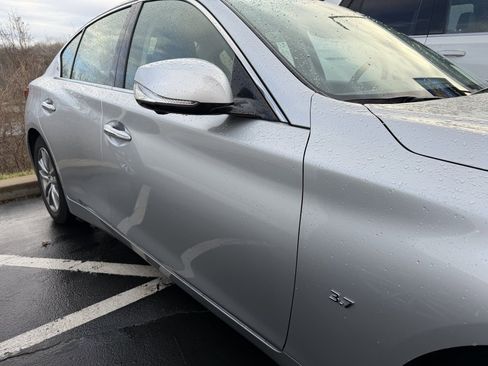 Used 2014 INFINITI Q50 Premium w/ Technology Package image 7