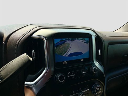 Used 2021 Chevrolet Silverado 1500 LT Trail Boss w/ Bed Protection Package image 13