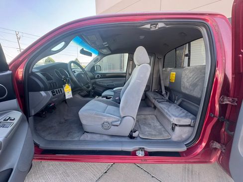 Used 2008 Toyota Tacoma PreRunner w/ SR5 Pkg #2 RWD image 13