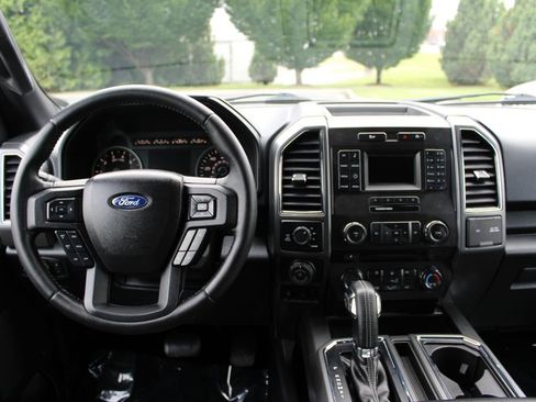 Used 2017 Ford F150 XLT w/ Equipment Group 301A Mid AWD/4WD image 16