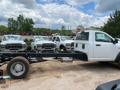 New 2025 RAM 5500 Tradesman image 7