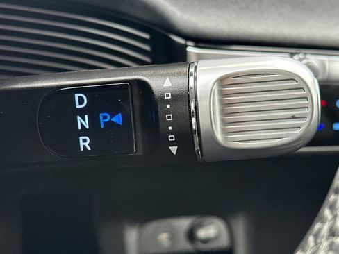 Used 2024 Hyundai Ioniq 5 Limited image 23