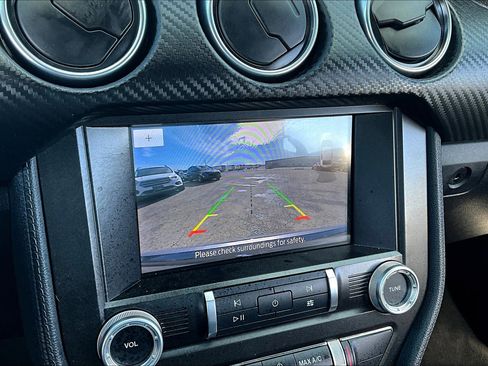 Used 2022 Ford Mustang Convertible w/ Equipment Group 101A image 30