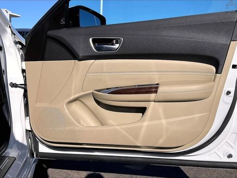 Used 2020 Acura TLX V6 w/ Technology Package image 18