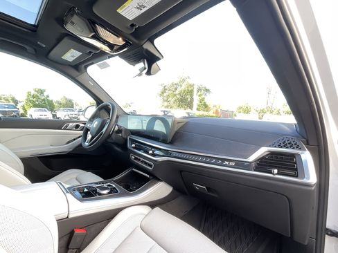 New 2026 BMW X5 sDrive40i w/ Premium Package image 21