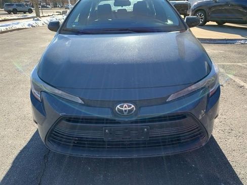 Certified 2025 Toyota Corolla LE image 10