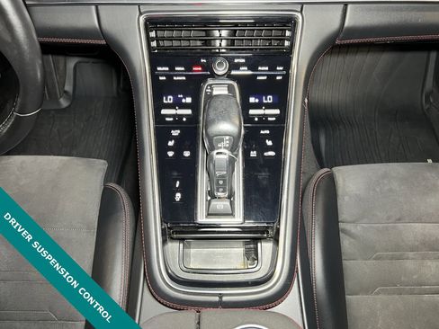 Used 2023 Porsche Panamera GTS image 22
