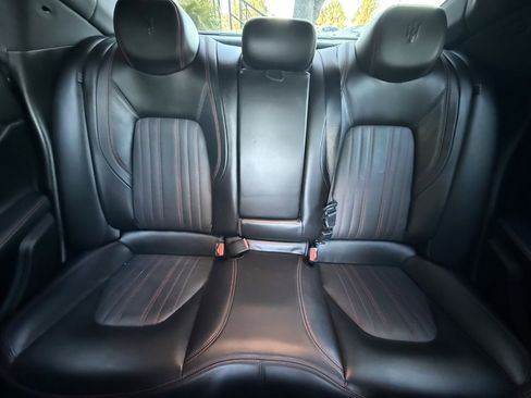 Used 2017 Maserati Ghibli image 13